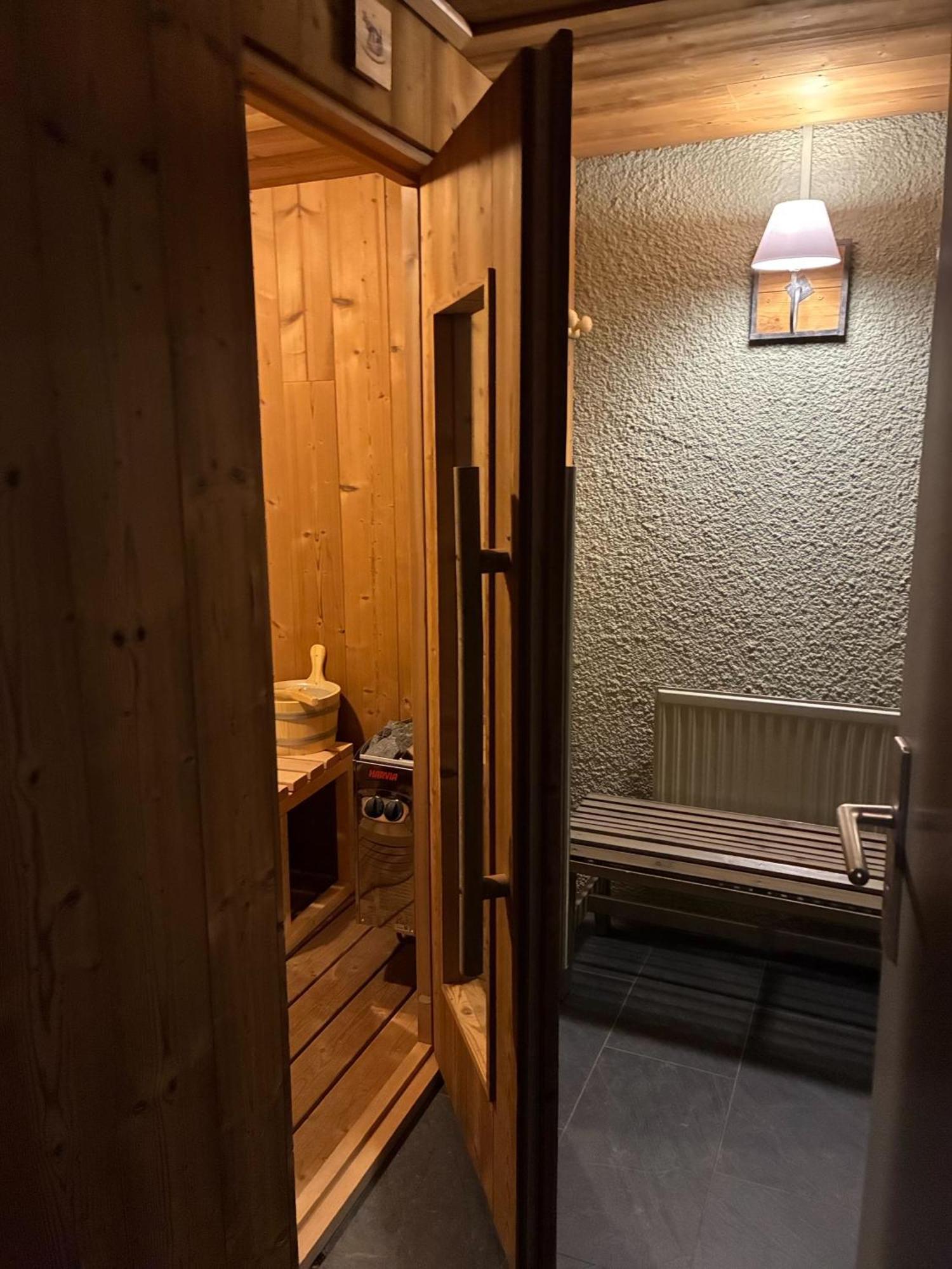 Hob Fort Du Pre Сен-Боне-ле-Фруа Экстерьер фото